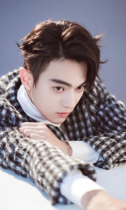 许凯爆料炫富视频大全图片,奢华生活一览无余 第1张 许凯爆料炫富视频大全图片,奢华生活一览无余 第1张